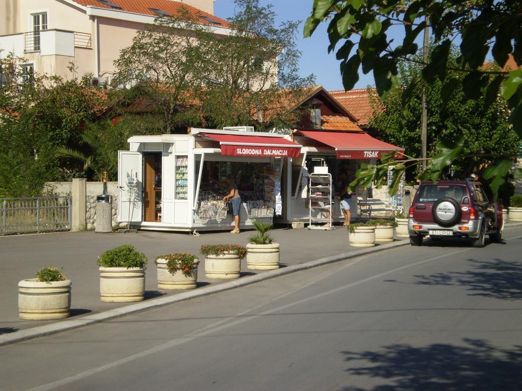 Apartments Villa Engeli 维尔 外观 照片