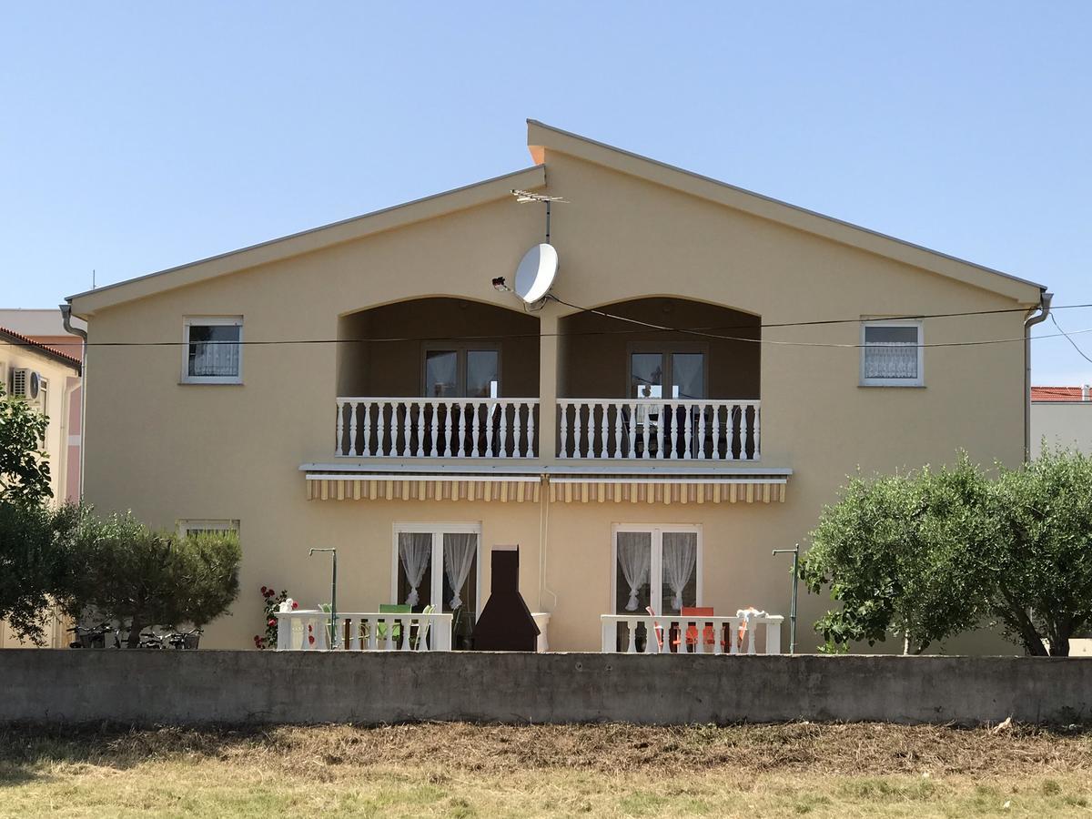 Apartments Villa Engeli 维尔 外观 照片