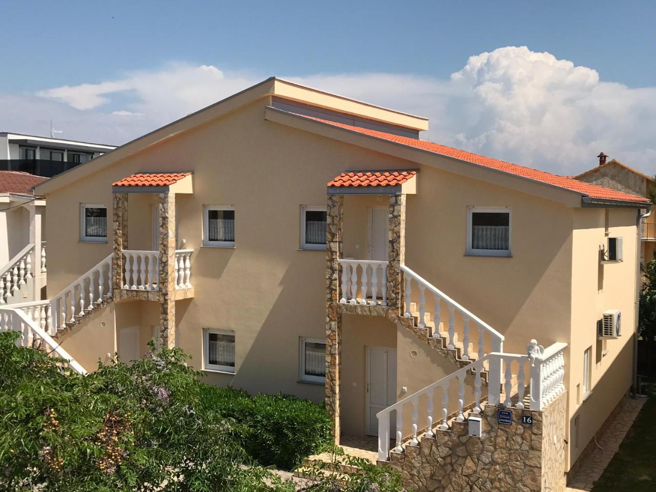 Apartments Villa Engeli 维尔 外观 照片