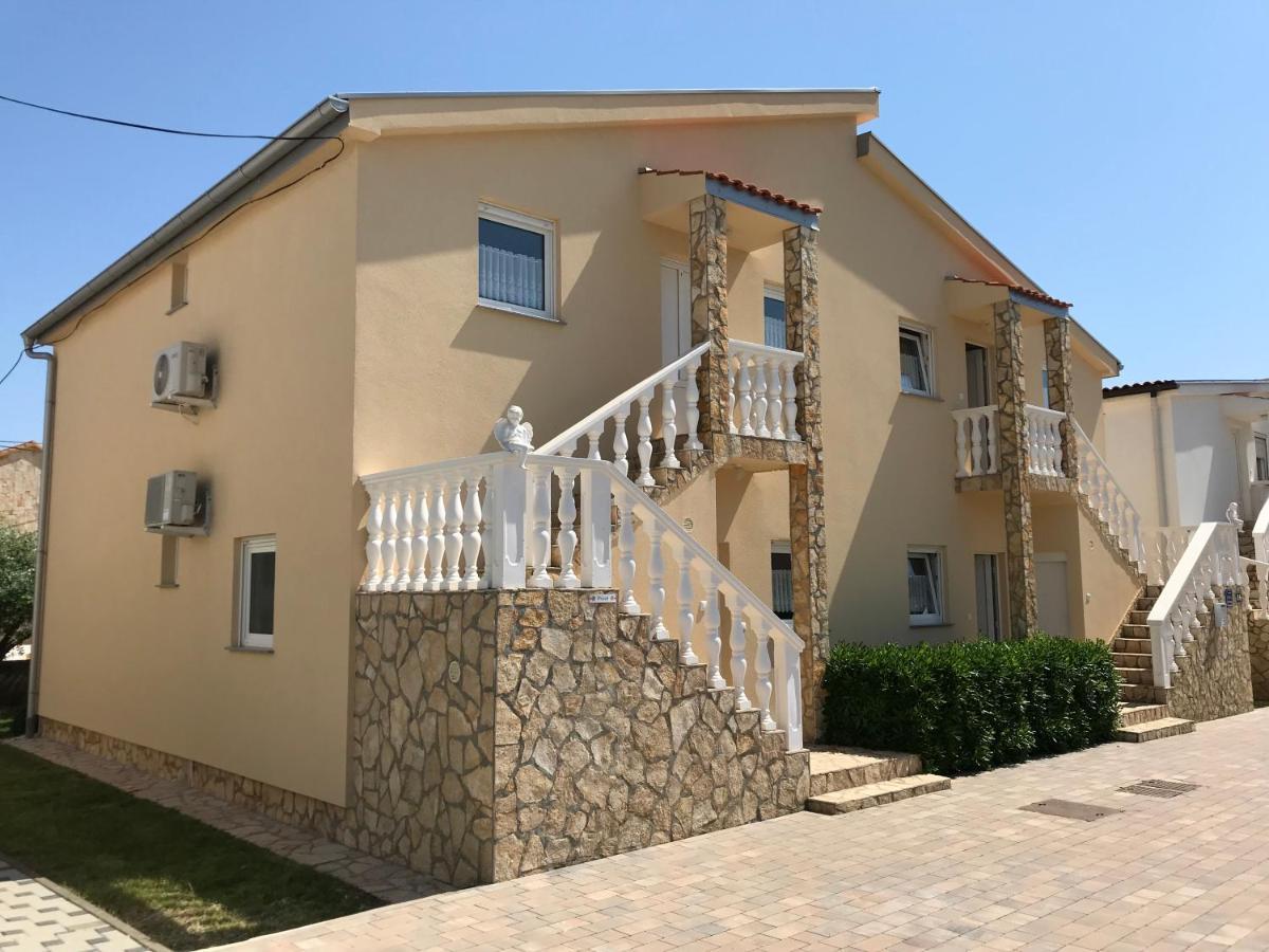 Apartments Villa Engeli 维尔 外观 照片
